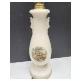 VTG Aladdin Colonial Scene  Lamp w Finial 26"