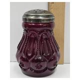 Moon & Stars Wright  Ruby Sugar Shaker 4.5" high