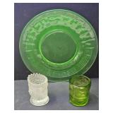 8" Uranium Plate & 2 VTG Tooth Pickers Iredescent