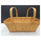 NICE 2004 Longaberger Basket 15x20