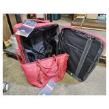 NWT American Flyer21" Luggage w 13" Cosmetic Bag