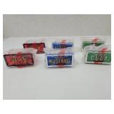 Hot Wheels 1/64 Die Cast w Case (6)