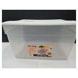 68   QT Clear  Storage Tote