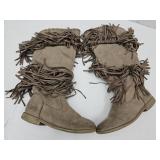 Sz. 4 Fringed Justice Boots
