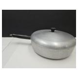 Heritage Aluminium Skillet w/Lid