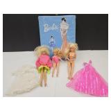 Blue barbie Case & 3 Barbies