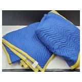 2 Moving Blankets