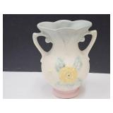 Hull USA Pottery Vase 137 - 6 1/2"
