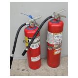 2 Fire Extenguishers