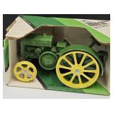 Vintage ERTL John DFeere Tractor Die Cast Metal
