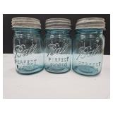 3 Ball Jars pint size with lids