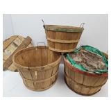 2 Bushel Baskets w 1 Lid & Half Bushel Basket