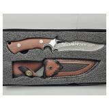 NEW Knive with sheath in box