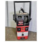 1800 PSI  Pressure Washer Works