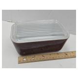 Pyrex Refrigerator Dish 1 1/2 Pt w Lid