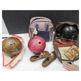 2 M/ 1F Bowling Ball, M/F Shoes, M/F Shammy 2 Bags