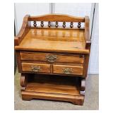 Colonial Pine End Table / Night Stand   25x18x30"