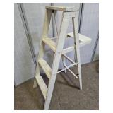 4 FT Wood Ladder Great for Primitive Display
