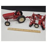 VTG International Tractor W  4 Roller Disc