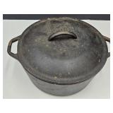Cast Iron Lodge Dutch Oven with Lid