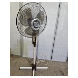 Floor Fan Tatung  Oscillating