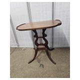 Antique Claw Foot  Hall Table 26 x 17 x h25"h