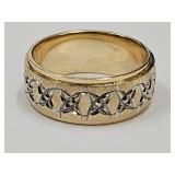 14K Gold  Band Ring SZ 5