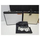 2 Knox Light UP Drawing Board,Travel Bags w/Wheels