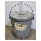 VTG Galvanized Metal No Holes Pioneer Trash Can