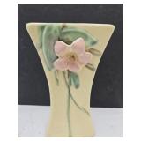 VTG McCoy Ivory Blossom Time Vase 6 1/2"H