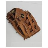 SSK-Baseball/ Softball Glove RHT- Like New