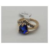 Gold Tone Ring w Blue & White Stones Sz 7