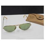 VTG Ray Ban? Aviator Style Sun Glasses