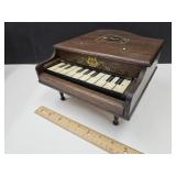 5.5" H Miniature Piano, WORKS