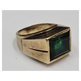 14 K Gold Ring  SZ 7