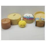 New Sealed Hello Kitty 2 Lg, 3 Sm Dumpling Squishy