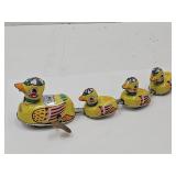 Schylling Tin Litho Wind Up Duck Family