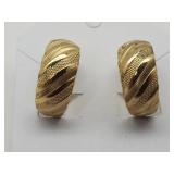 Vintage Gold Tone Screw & Clip Back Earrings