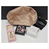 Breast Cancer: Jewelry: Bracelets, Keychains & Bag