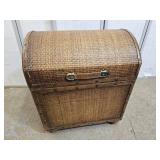 Nice Storage Trunk 22 x 16 x 26" high