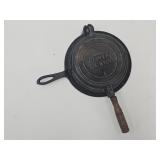 Mini Cast Iron Stover Junior #8 Waffle Childs Toy