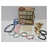 Musical Jewelry: Necklaces & Bracelets