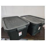 Rubbermaid 50 Gllon Totes *Needs Cleaned*