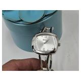 Bongo Nice Watch Running Silver Tone