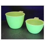 2 Uranium Jadite Measuring Cups