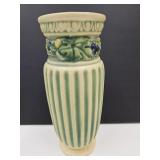 Beautiful Roseville Pottery 8 1/4" High