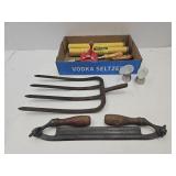 Primitive Hand Tools: Draw Knife & Tooling Foil +