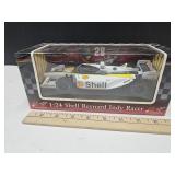 1:24 Shell Reynard Indy Racer #28