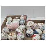 24 Potpourri Containers