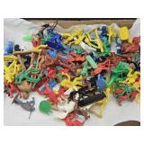 Lot  Vintage Cowboy & Indian Plastic Toys